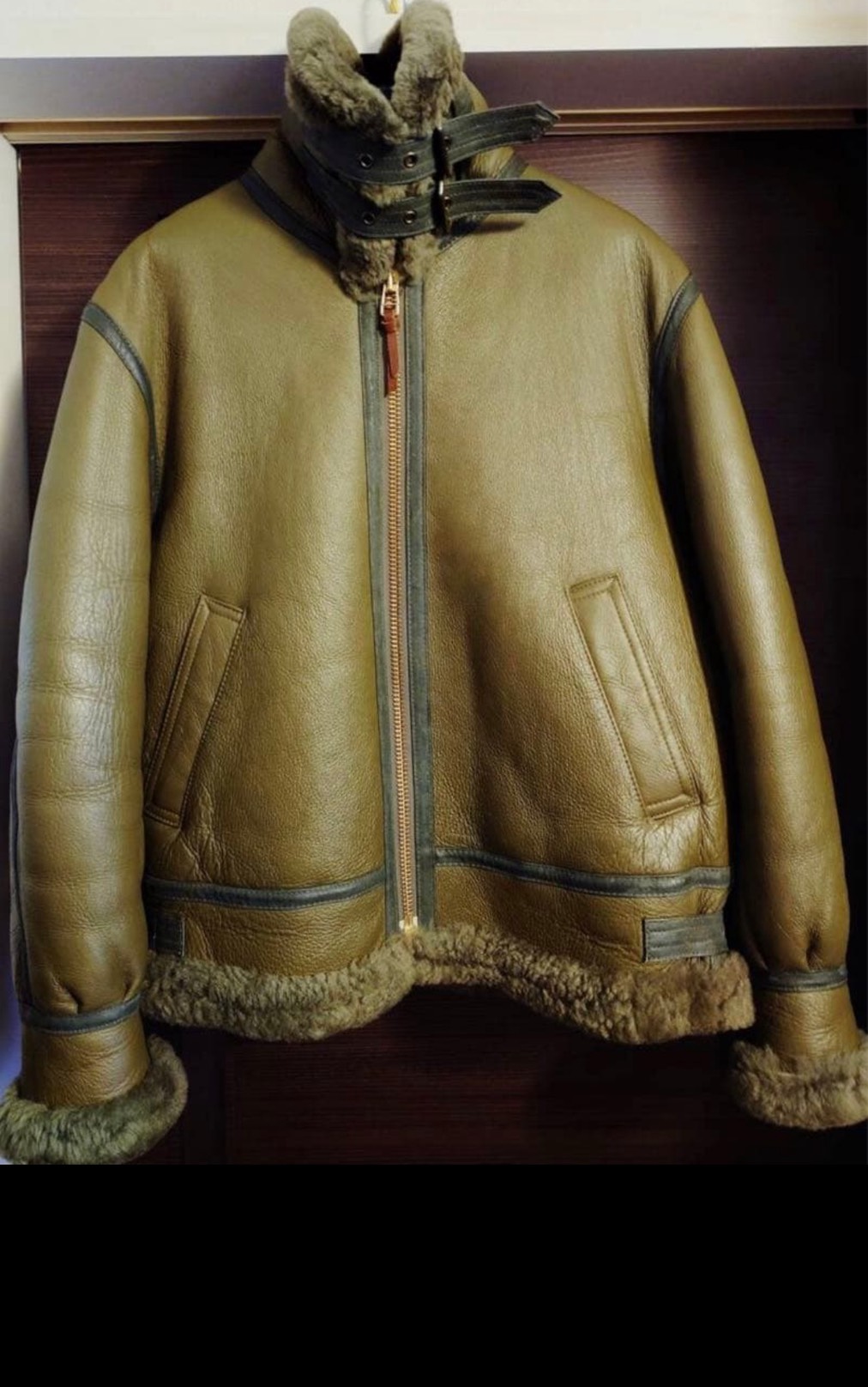 革ジャケット　色が違う騙された？・・・